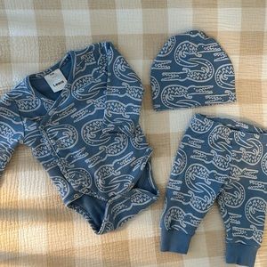 0-3 mo Lewis outfit